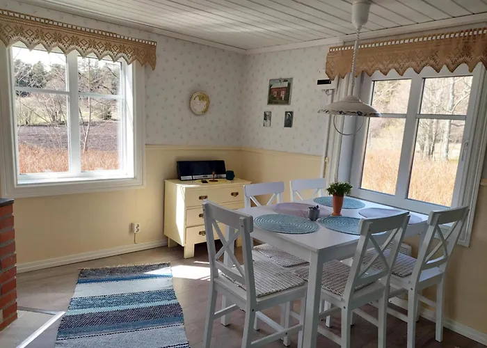 Borgdala بيت للعطل Ödkarby